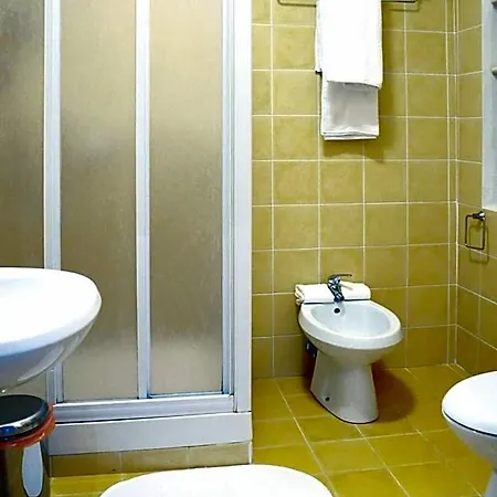 B&B Trieste Plus فندق مبيت وإفطار ترييستي
